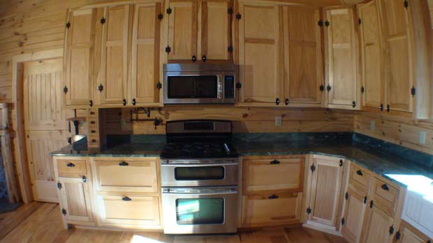 Hand Crafted Solid Hickory Kitchen Cabinets: Izzo